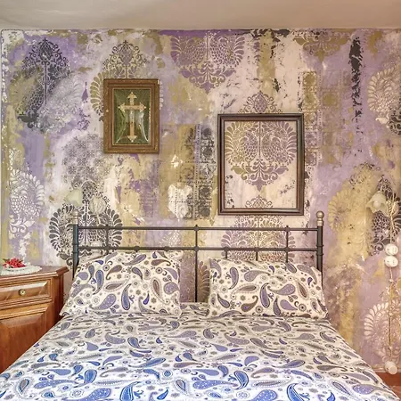 Maison Enchantee Apartment *